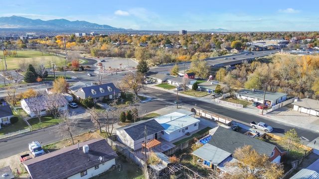 10109 S PEONY WAY, Sandy, UT 84094