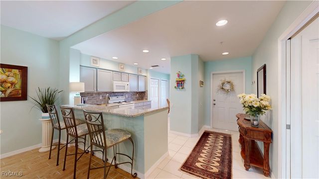 9150 Southmont CV 109, Fort Myers, FL 33908