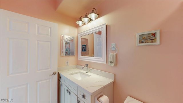 9150 Southmont CV 109, Fort Myers, FL 33908