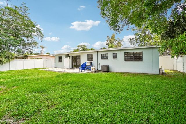 1428 PARKWOOD STREET, Clearwater, FL 33755