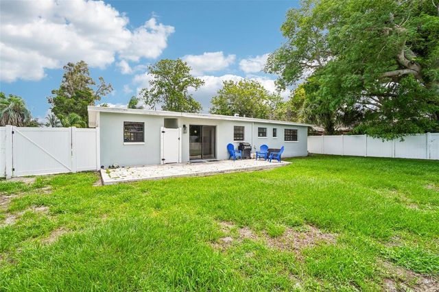 1428 PARKWOOD STREET, Clearwater, FL 33755