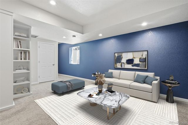 4860 S Picadilly Court, Aurora, CO 80015
