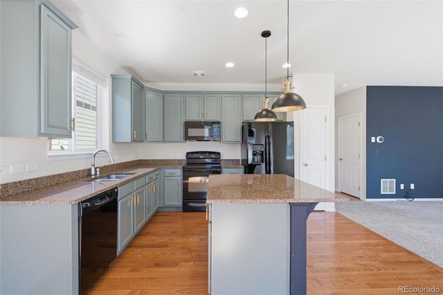 4860 S Picadilly Court, Aurora, CO 80015