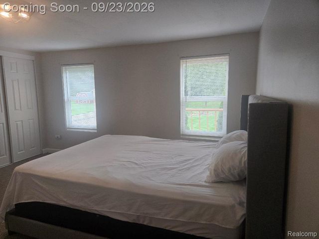 10681 Katherine Street, Taylor, MI 48180