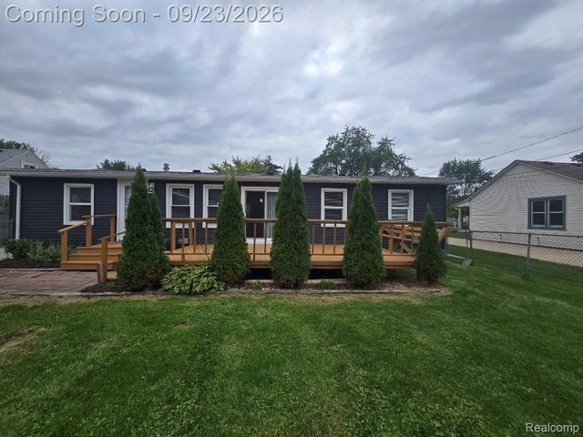 10681 Katherine Street, Taylor, MI 48180