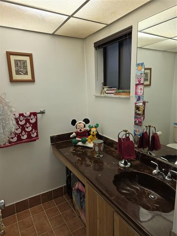 8035 SW 107th Ave 221, Miami, FL 33173