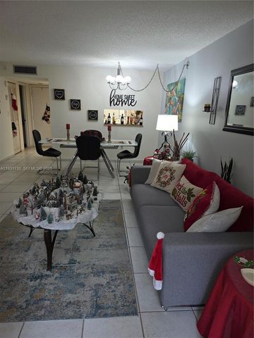 8035 SW 107th Ave 221, Miami, FL 33173