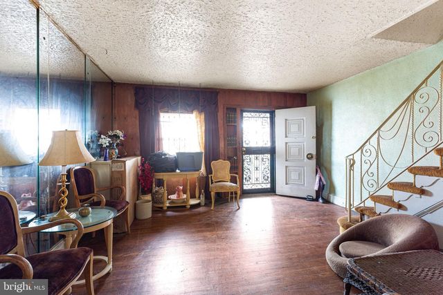 5309 W OXFORD ST, Philadelphia, PA 19131