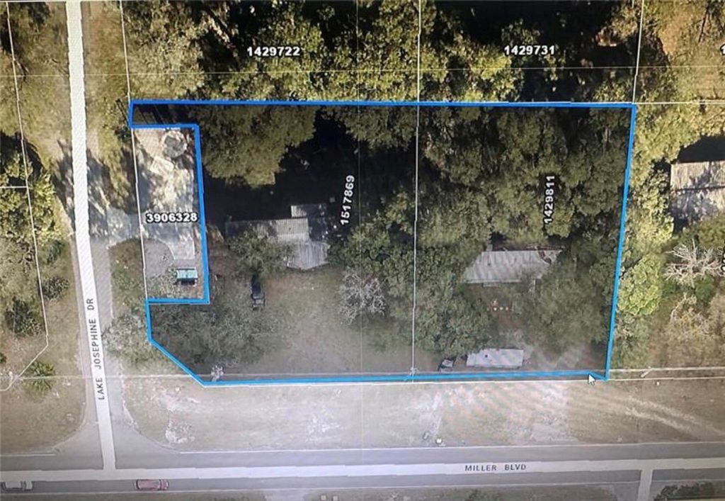 1629 MILLER BOULEVARD, Fruitland Park, FL 34731