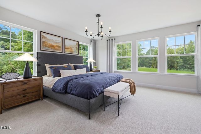 907 Kensley Grv Lane, Fuquay Varina, NC 27526