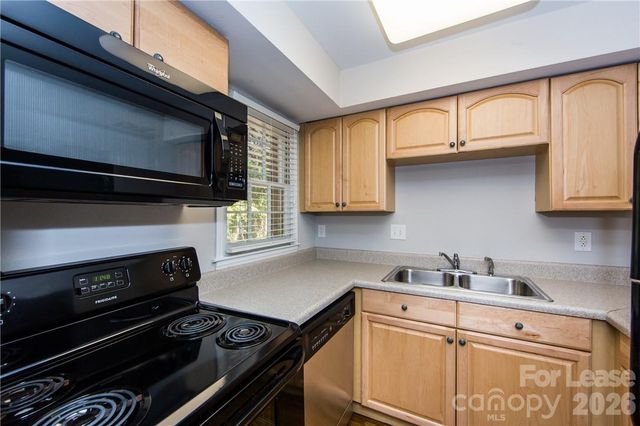 4319 Walker Road F, Charlotte, NC 28211