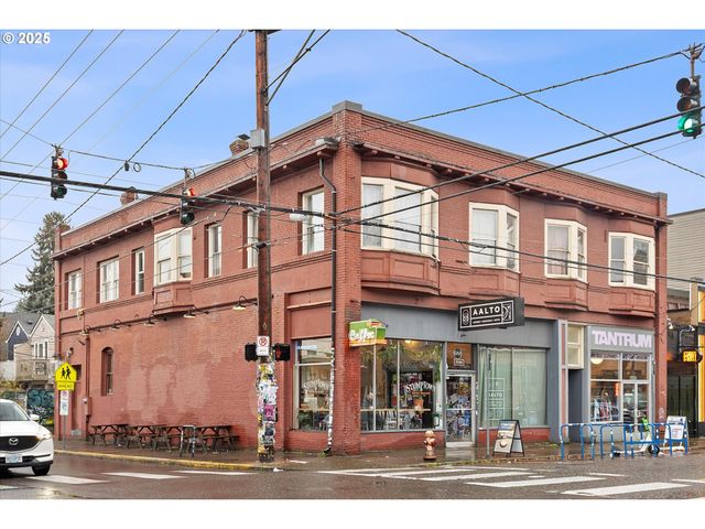 3527 Se BELMONT St, Portland, OR 97214