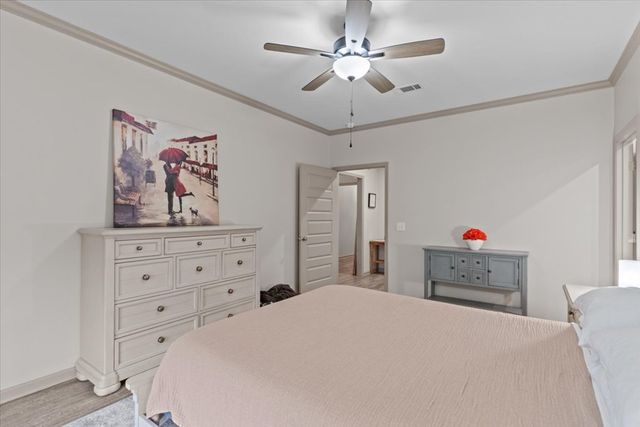 440 Mockingbird Trl, Newton, AL 36352