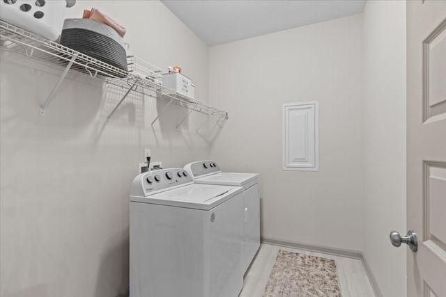 440 Mockingbird Trl, Newton, AL 36352