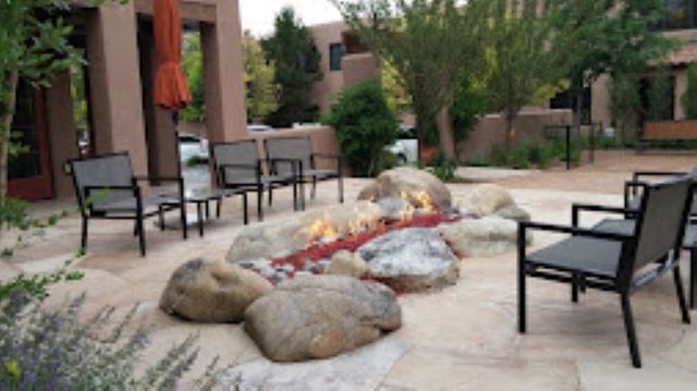 103 Catron 61B, Santa Fe, NM 87501