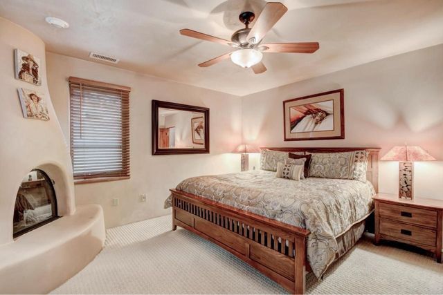 103 Catron 61B, Santa Fe, NM 87501
