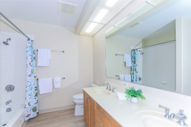 7150 Hawaii Kai Drive 195, Honolulu, HI 96825