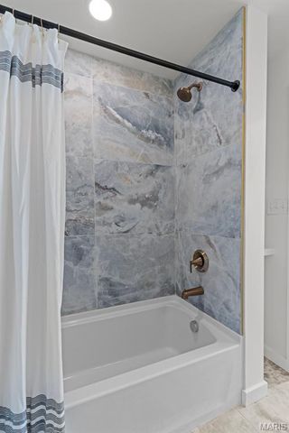 4258 Swan Avenue, St Louis, MO 63110