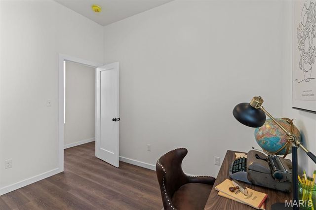 4258 Swan Avenue, St Louis, MO 63110