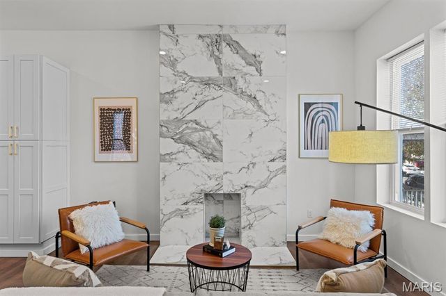 4258 Swan Avenue, St Louis, MO 63110