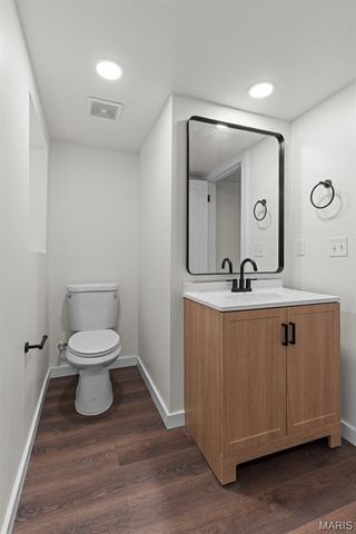 4258 Swan Avenue, St Louis, MO 63110