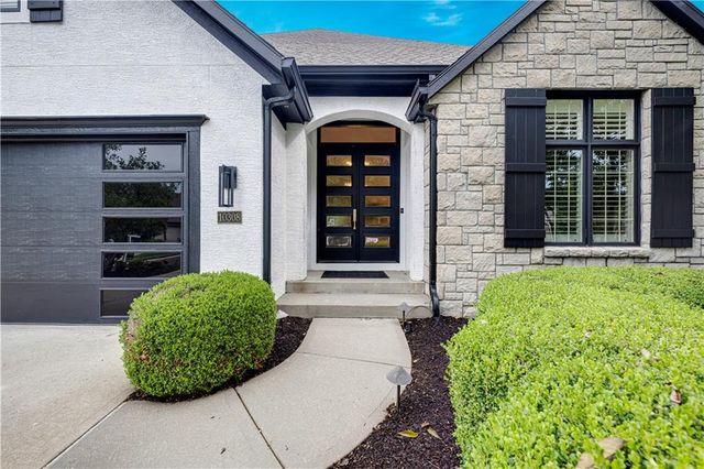 10308 W 142nd Street, Overland Park, KS 66221