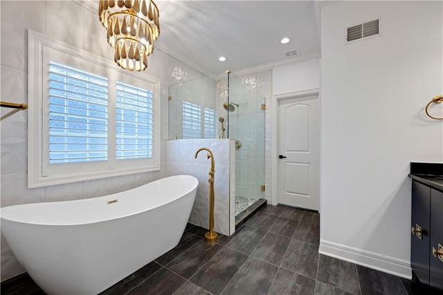 10308 W 142nd Street, Overland Park, KS 66221