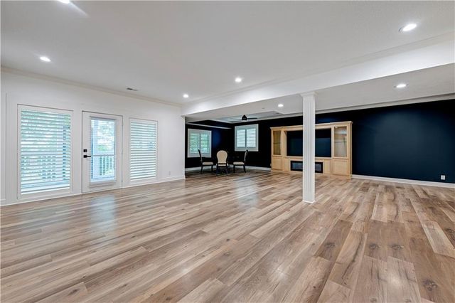 10308 W 142nd Street, Overland Park, KS 66221