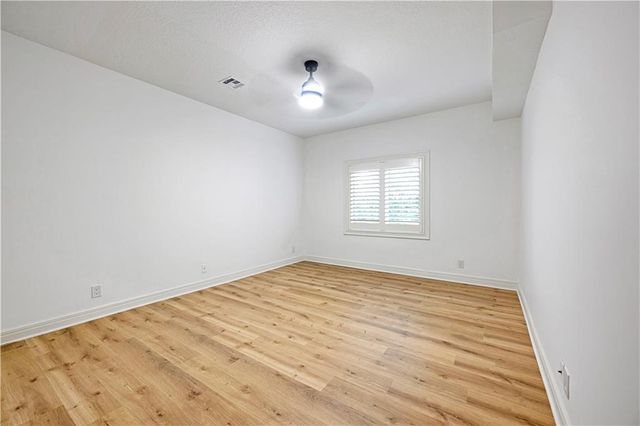 10308 W 142nd Street, Overland Park, KS 66221
