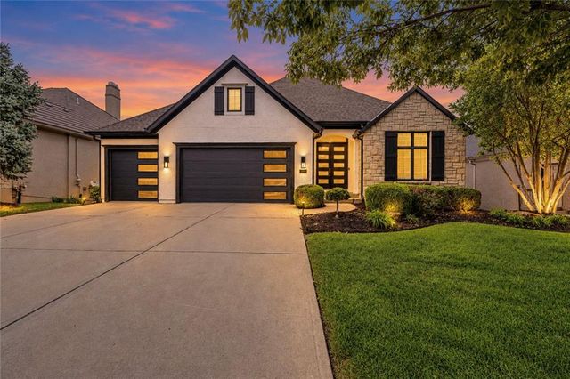 10308 W 142nd Street, Overland Park, KS 66221