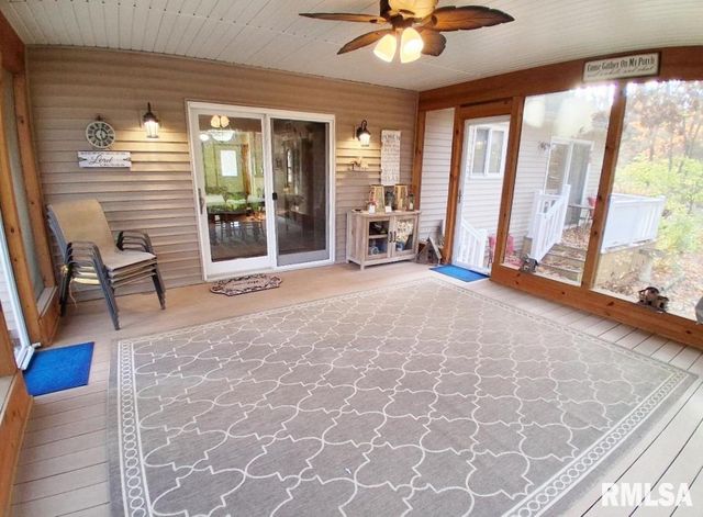 421 CHARTER OAK Place, Dahinda, IL 61428