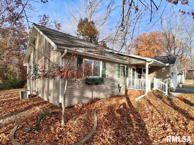 421 CHARTER OAK Place, Dahinda, IL 61428