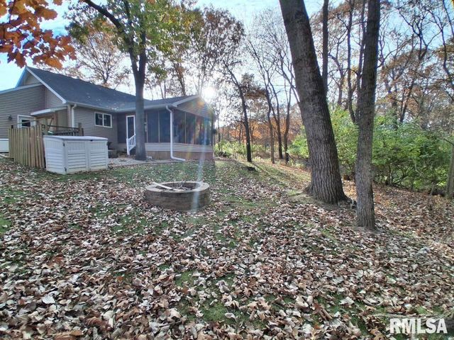 421 CHARTER OAK Place, Dahinda, IL 61428