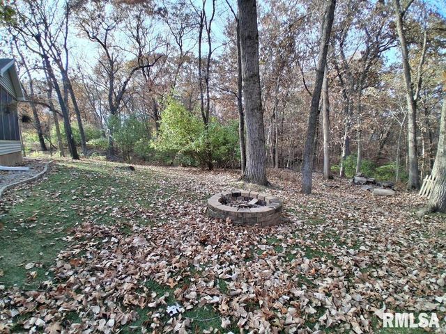 421 CHARTER OAK Place, Dahinda, IL 61428