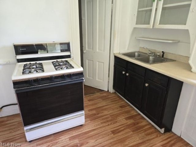 3647 Independence Road, Cleveland, OH 44105