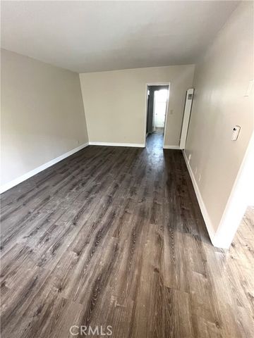 2115 Placentia Avenue 11, Costa Mesa, CA 92627