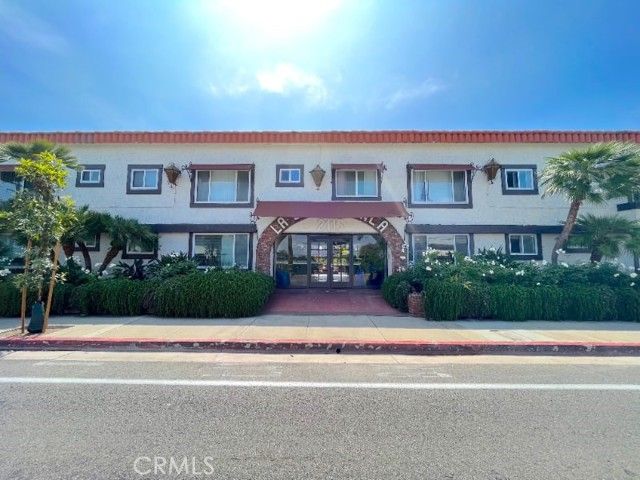 2115 Placentia Avenue 11, Costa Mesa, CA 92627