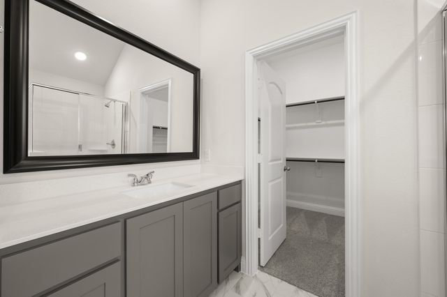 220 Mercy Street, Godley, TX 76044