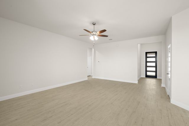 220 Mercy Street, Godley, TX 76044