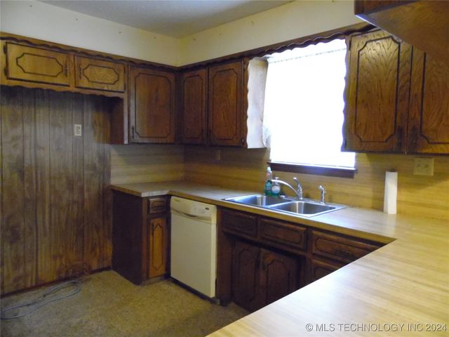 4866 Carter Road, Ardmore, OK 73401