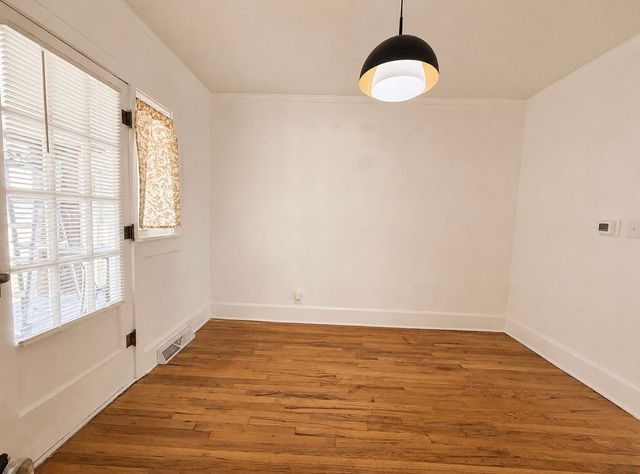 2425 Prospect Road, Des Moines, IA 50310