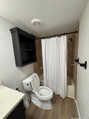 340 Mourning Dove, Floresville, TX 78114