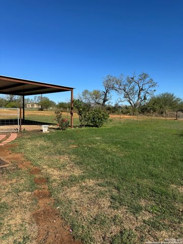 340 Mourning Dove, Floresville, TX 78114