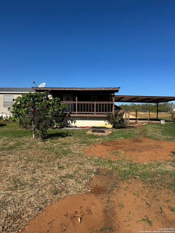 340 Mourning Dove, Floresville, TX 78114