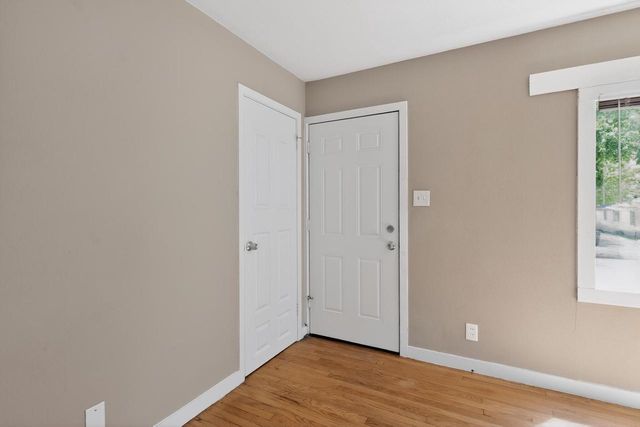5823 N 36th STREET, Milwaukee, WI 53209