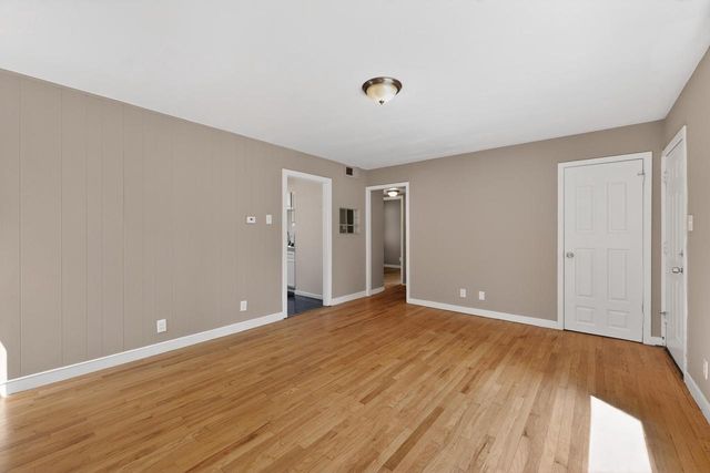 5823 N 36th STREET, Milwaukee, WI 53209