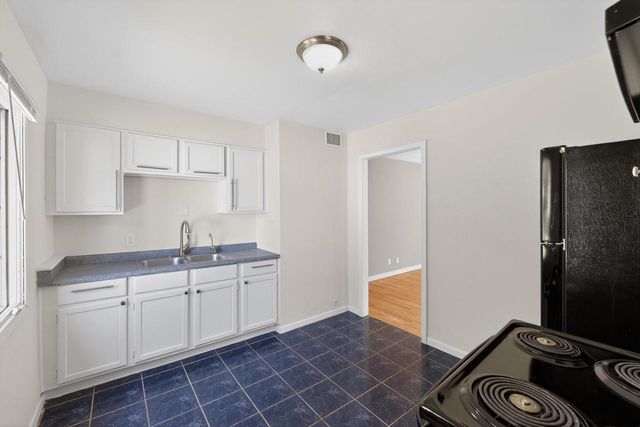 5823 N 36th STREET, Milwaukee, WI 53209