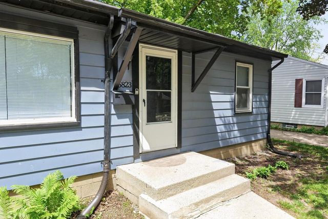 5823 N 36th STREET, Milwaukee, WI 53209