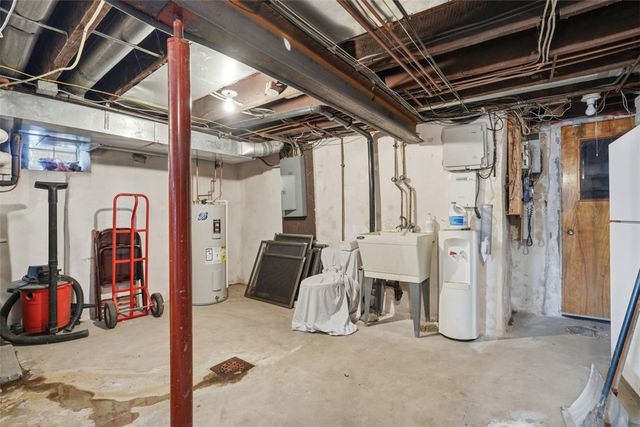 8306 Ohio River Blvd, Emsworth, PA 15202