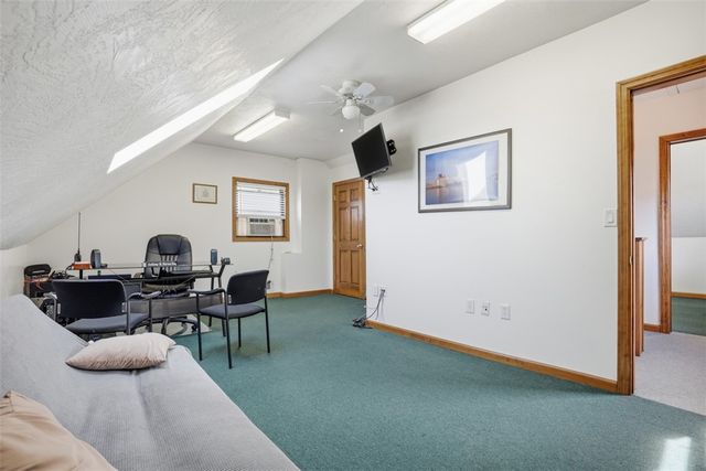 8306 Ohio River Blvd, Emsworth, PA 15202